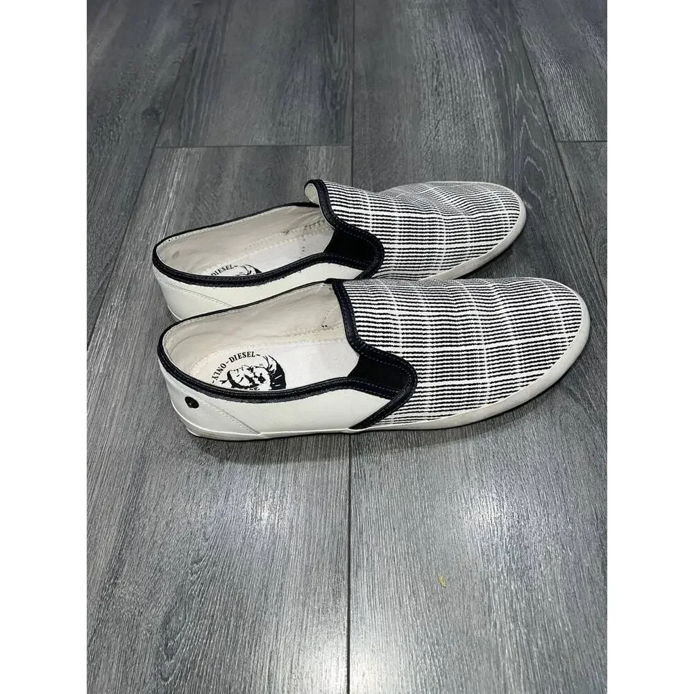DIESEL Men's White & black striped leather Sneakers Only The Brave 10.5 S000058